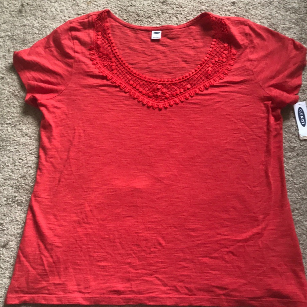 old navy shirt